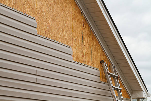 24/7 Emergency Fiber Cement Siding experts in New Carlisle, IN